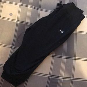 Black underarmour sweats